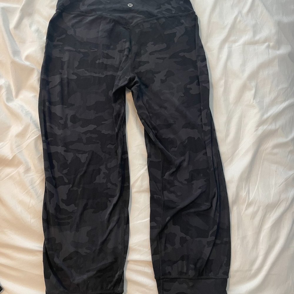 Lululemon Align High Rise Joggers size 10 - Picture 4 of 5